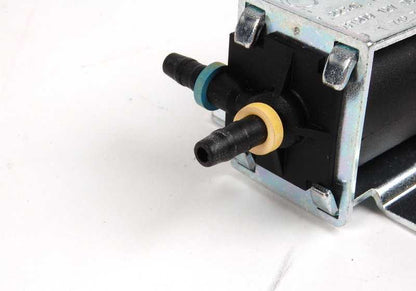 Válvula eléctrica OEM 11741742711 para BMW E36, E34, E39, E38, E53, Z3, E52. Pieza original BMW.