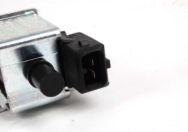 Válvula eléctrica OEM 11741742711 para BMW E36, E34, E39, E38, E53, Z3, E52. Pieza original BMW.