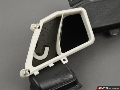 Canal de aire frío izquierdo lado del conductor OEM 64226805030 para BMW X5 G05, X5 M F95, X6 G06, X6 M F96, X7 G07. Original BMW