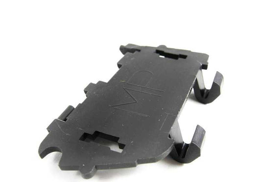 CHIUSA RIGLIORE 51117896598 per BMW E60, E61. BMW originale.