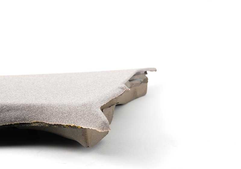 COUVERTURE INTÉRIEUR PILIL COLOR GRY DROIT OEM 51438126454 pour BMW E34. BMW d'origine.