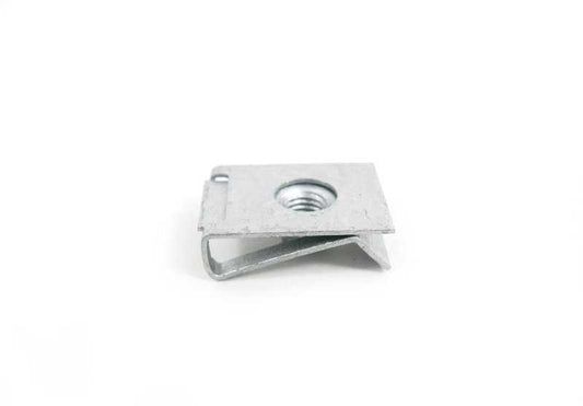 Tuerca de chapa OEM 61131372033 para BMW {E81,E82,E87,E88,F20,F21,F40,F22,F23,F44,F45,F46,F87,E30,E36,E46,E90,E91,E92,E93,F30,F31,F34,F80,G20,G21,G28,G80,F32,F33,F36,F82,F83,G22,G23,G26,G82,G83,E28,E34,E39,E60,E61,F07,F10,F11,F18,F90,G30,G31,G38,G60,