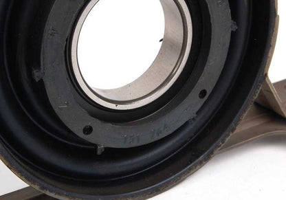 Rodamiento central de transmisión OEM 26121226662 para BMW E31. Original BMW.