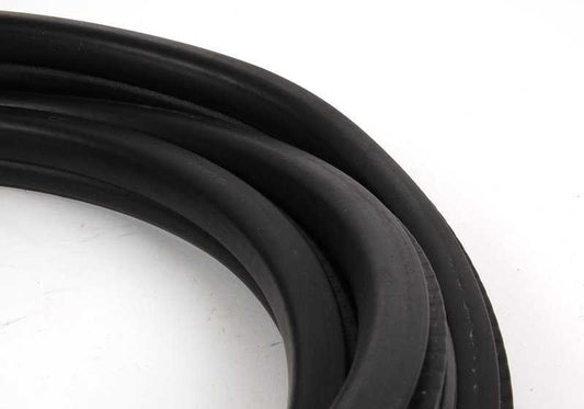 Cantonera trasera OEM 51723449349 para BMW X3 E83, X3 E83 LCI. Original BMW.