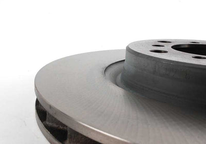 Disco di freno anteriore sinistro OEM 34112229529 per BMW E46 M3. Compatibile con i modelli E46 M3 (BL93, BR93) dal 2001 al 2006. BMW originale.