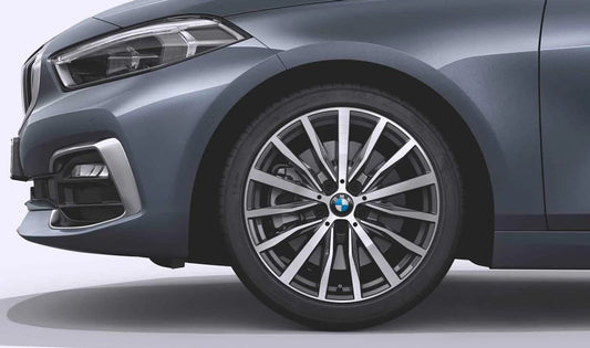 Llantas de aleación multirradio 488 OEM 36116856089 de 18" para BMW F40 y F44. Color gris orbit bicolor, acabado brillante. Original BMW.