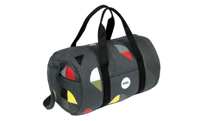 MINI Graphic Reisetasche, Farbe Salbei/Mehrfarbig OEM 80225A51685, mit abnehmbarem Schultergurt und wasserabweisendem Zwei-Wege-Reißverschluss. Originaler MINI.