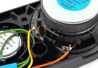 Mouton acétif / moyen HiFi OEM 65138374697 pour BMW E46 {316ci, 318ci} Modèles compatibles. BMW d'origine.