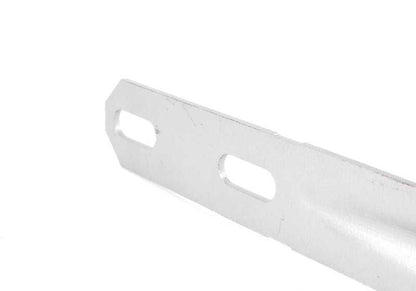 Soporte del sistema de escape OEM 18201437655 para BMW E39 520i, 523i y 528i con motor M52 y cambio automático. Modelos fabricados entre 1995 y 2003. Pieza original BMW.