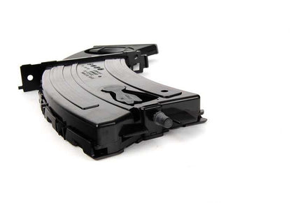 OEM 51459173465 Holder esquerdo para BMW E90, E90N, E91, E91N, E92, E92N, E93, E93N. BMW original. Ideal para substituir bebidas danificadas ou perdidas. Acabamento cinza cromado.