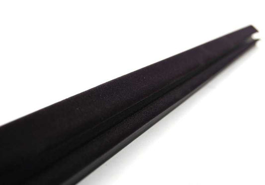 **Vedação interna da porta dianteira esquerda OEM 51217033785 para BMW E60, E61. BMW original.**