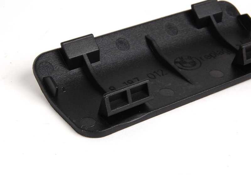 Cubierta interior del maletero trasero OEM 51478187012 para BMW E39. Pieza original BMW. Ideal para sustituir la tapa interior del maletero en vehículos BMW Serie 5 E39. Color negro.