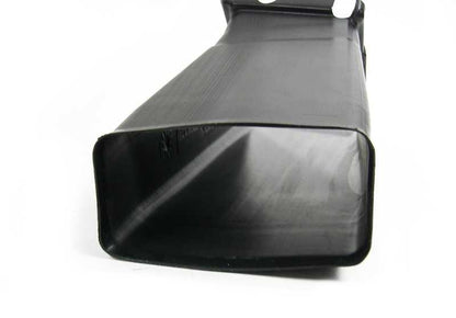 Guía de aire derecha OEM 51718156252 para BMW E36. Original BMW.