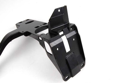 Soporte pared frontal izquierda OEM 51647008847 para BMW E63, E64. Original BMW.
