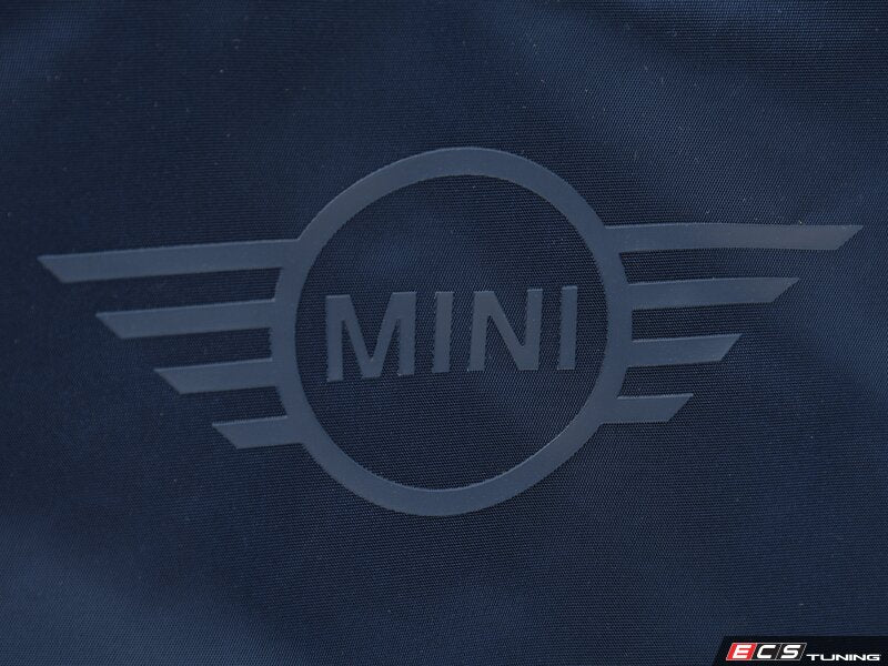 MINI Soft Wing Logo Indigo/Argent Pochette zippée OEM 80225B320D5 pour MINI. MINI d'origine.