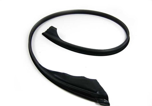 Gummibrett rechte Haustür OEM 51210402746 für BMW E39. Original BMW.