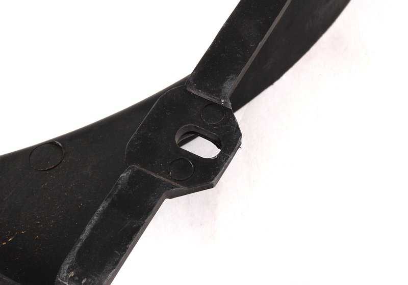 Carcaça do ventilador para BMW Série 3 E21 (OEM 17111116512). BMW original