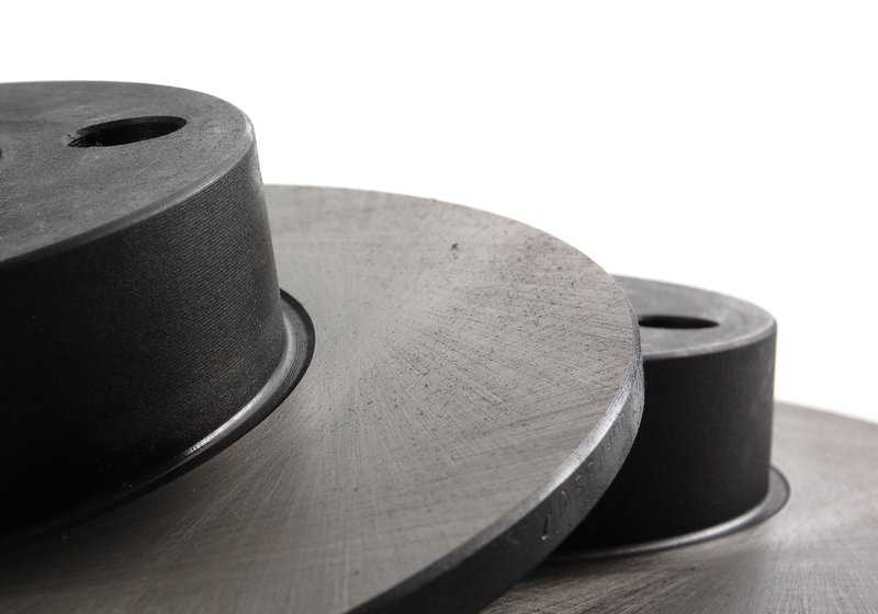 Couverture motrice (AbdckHaube) OEM 11121317408 pour la série BMW 5 E34. BMW d'origine.