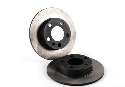 Couverture motrice (AbdckHaube) OEM 11121317408 pour la série BMW 5 E34. BMW d'origine.