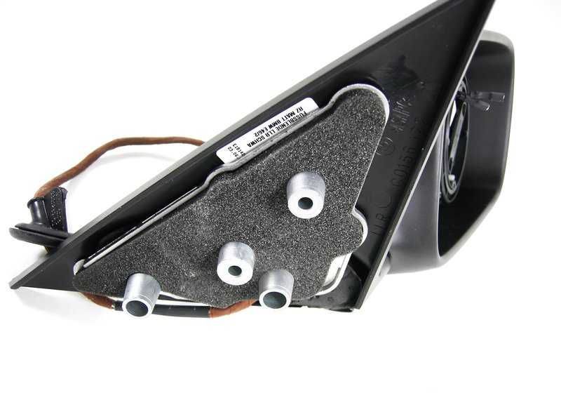 Espejo exterior calentable con memoria derecho OEM 51167003452 para BMW E46. Original BMW.