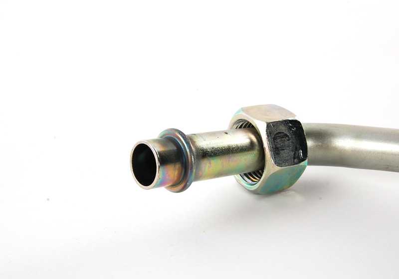 Tubo de conexión del aire acondicionado OEM 64531386663 para BMW E24. Original BMW.