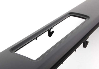 Moldura lateral derecha OEM 51121944434 para BMW Serie 5 E34. Original BMW.