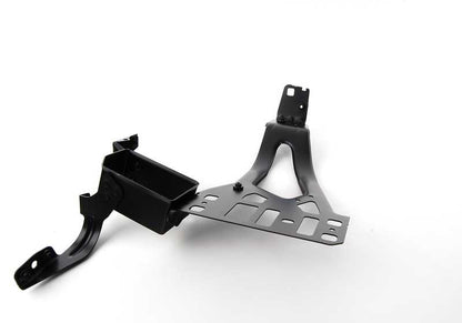 Soporte delantero derecho OEM 51647163484 para BMW E60, E60N, E61, E61N. Pieza original BMW.