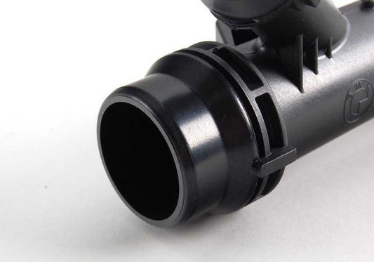OEM -Kältemittelanschluss 11537560130 für BMW E81, E82, E87, E88, E46, E90, E91, E92, E93, E60, E61, E84, E83, E85. Original BMW.