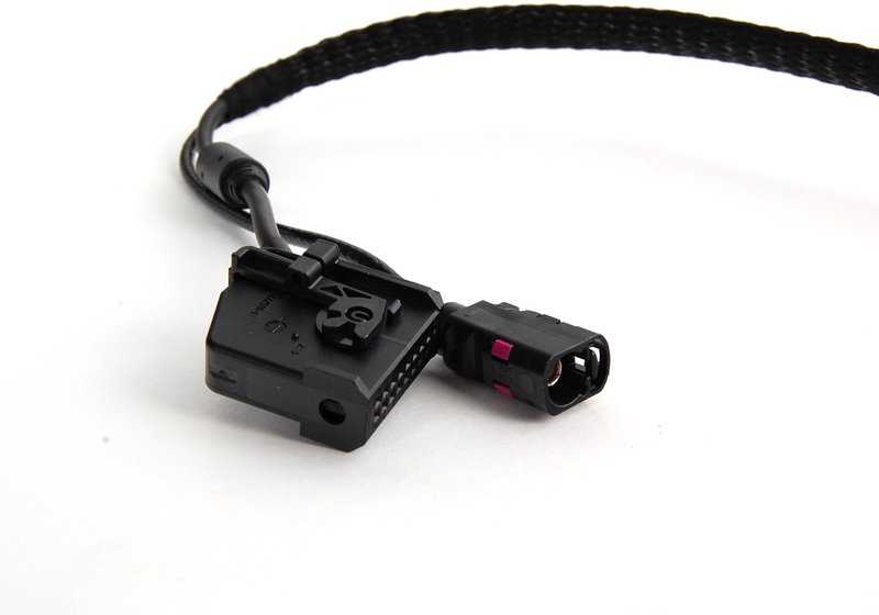 OEM mobile phone base 84109168940 for BMW E46, E39, E83, E53, E85, E86. Original support for central console. Original BMW piece.