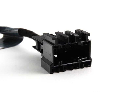 Cable adaptador Eject-Box OEM 84109205271 para BMW E46, E39, E83, E53, E85, E86. Ideal para conectar dispositivos en modelos compatibles. Original BMW.
