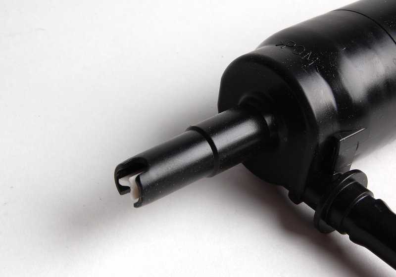 Washing pump for BMW headlight cleaning system Series 1 F20, F21, Series 2 F22, F87, Series 3 F30, F31, F34, F80, Series 4 F32, F33, F36, F82, F83, Series 5 F07, F10, F11, F18, F90, Series 6 F06, F13, F13, Series 7 F13, F04, x1 f48, x2 f39, x3 f