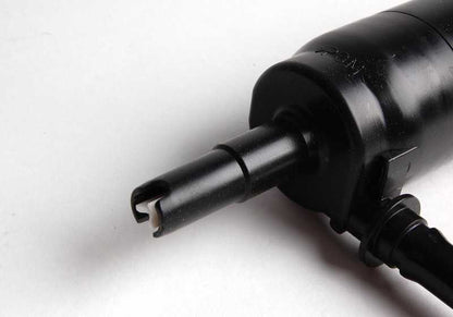 Washing pump for BMW headlight cleaning system Series 1 F20, F21, Series 2 F22, F87, Series 3 F30, F31, F34, F80, Series 4 F32, F33, F36, F82, F83, Series 5 F07, F10, F11, F18, F90, Series 6 F06, F13, F13, Series 7 F13, F04, x1 f48, x2 f39, x3 f