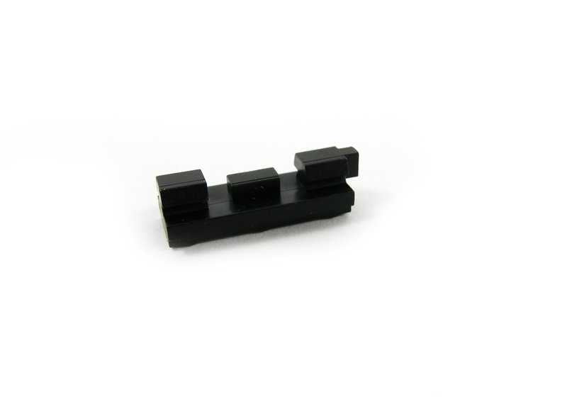 Soporte de parachoques OEM 51138157203 para BMW E38. Original BMW.