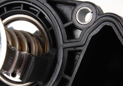 Carcasa del termostato con termostato para BMW Serie 3 E36 (OEM 11531743017). Original BMW