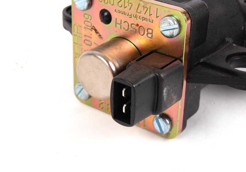 Válvula de agua calefacción OEM 64111373188 para BMW E28. Original BMW.
