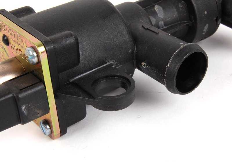 Válvula de agua calefacción OEM 64111373188 para BMW E28. Original BMW.