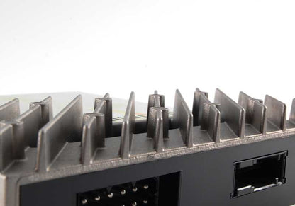 Amplificador HiFi OEM 65128374535 para BMW Serie 5 E39. Repuesto original BMW.