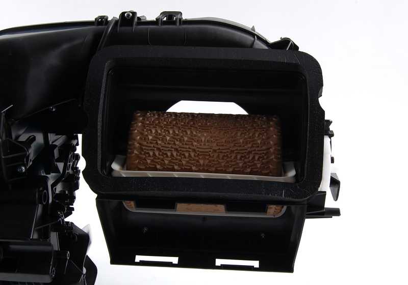 Caja vacía de unidad calefacción/climatización OEM 64119190079 para BMW E90, E91, E92, E93 todos los modelos compatibles. Original BMW.