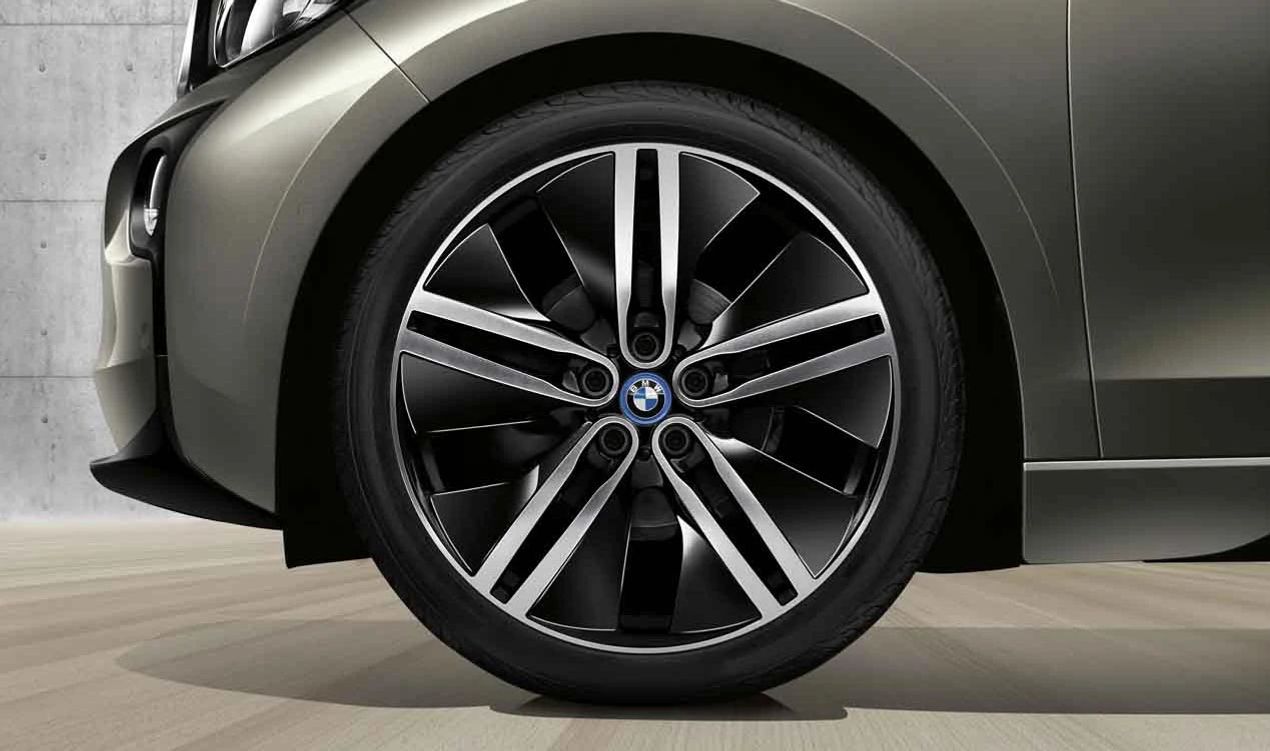 Llantas de aleación diseño Doble Radio 430 (lado izquierdo) OEM 36116852059 para BMW i3 (I01). Original BMW.