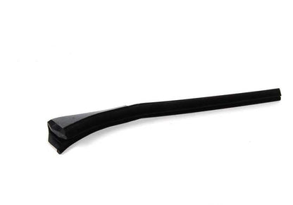 Guía ventana trasera izquierda OEM 51361923917 para BMW E30 (318i, 320i) con cambio manual y automático. Compatible con modelos producidos entre 1986 y 1993. Pieza original BMW.