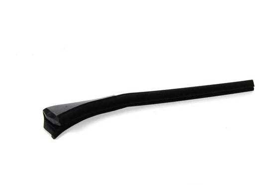 Guía ventana trasera izquierda OEM 51361923917 para BMW E30 (318i, 320i) con cambio manual y automático. Compatible con modelos producidos entre 1986 y 1993. Pieza original BMW.