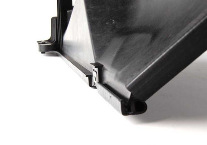 OEM Kühlerlufthandbuch 51647177878 für BMW X5 E70 (3.0d, 3.0SD, 3.0SI, 4,8i). Kompatibel mit allen Modellen zwischen 12/2006 und 03/2010. Original BMW Stück.