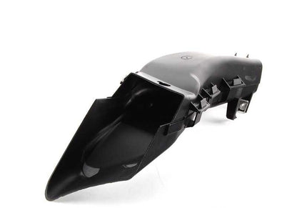 Guía de aire delantera derecha para BMW E90, E91 (OEM 51747160610). Original BMW.