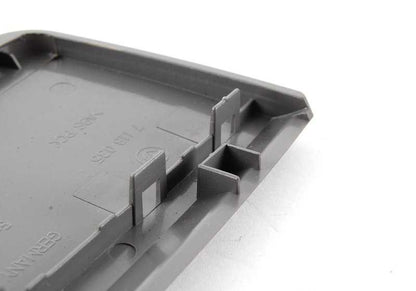 COPERCHIO CENICEER/ALIBILE DI TITANIO MATTE FRITTURA per BMW 3 E90, E90N, E91N (OEM 51166970139). BMW originale.