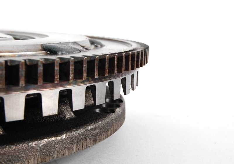 Volante de Doble Masa para BMW E60, E61N, E63, E64 (OEM 21212229955). Original BMW