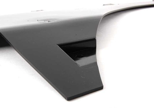 Cubierta de paso de rueda OEM 51711933824 para BMW E30 (Todos los modelos compatibles: 316, 318i, 320i, 325i, M3). Original BMW.