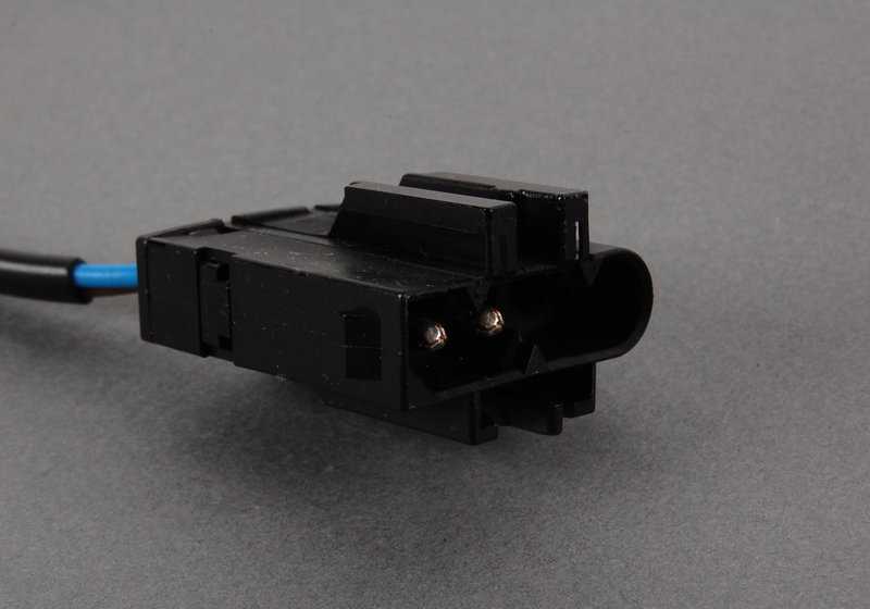 Resistencia calefactable para asiento OEM 64118353027 para BMW E36. Recambio original BMW.