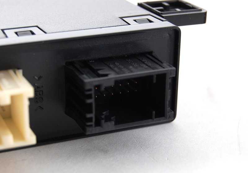 Módulo de puerta del copiloto OEM 61356904243 para BMW E38 y E39. Original BMW.
