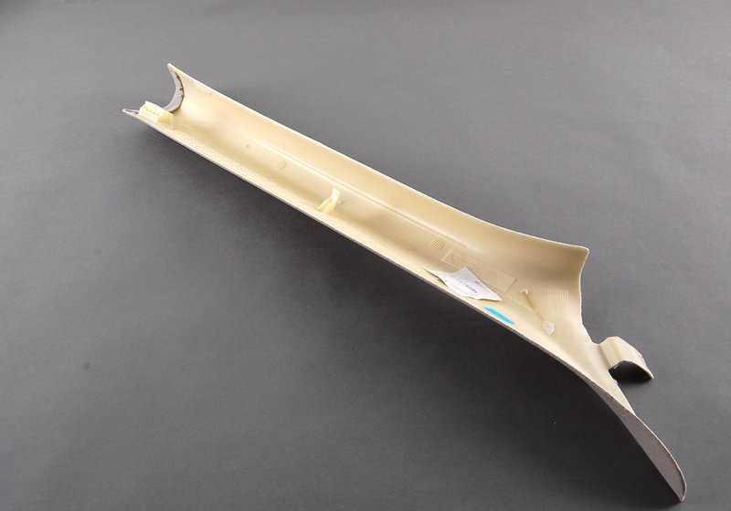Left Windshield Wiper Arm Cover OEM 51437006839 for BMW E39. Original BMW.