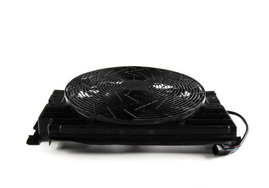Fan with bracket OEM 64546921382 for BMW X5 (E53). Original BMW.